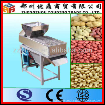 Hot sale automatic roasted peanut peeling machine 008615138669026